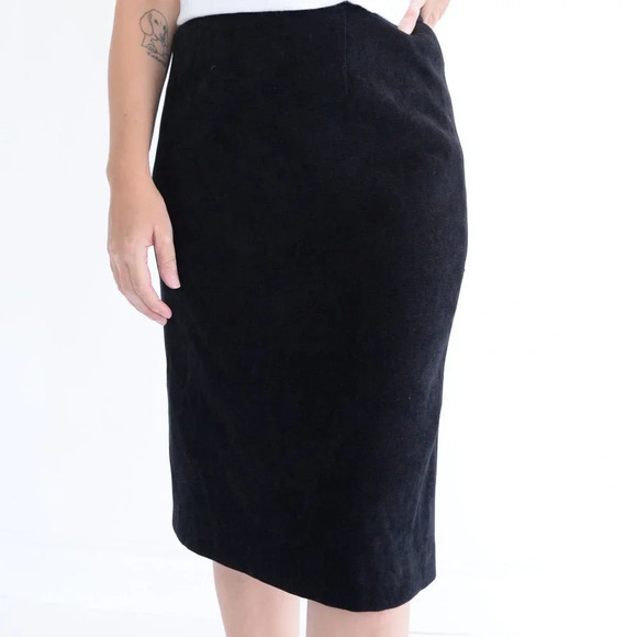 Vintage Glensport Black Midi A-Line Skirt Made in Canada Size 6 - Picture 1 of 9